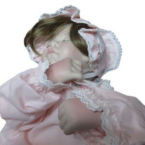 Lee Middleton Doll 1983 First Moments Signed Numbered 22" Sleeping Doll